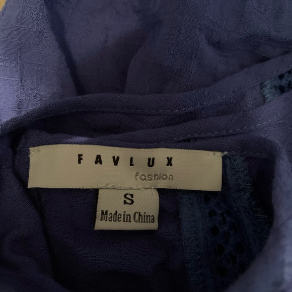 Blue pom crop top - Picture 4 of 4